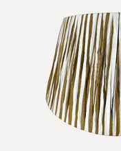 Load image into Gallery viewer, TAN/IVORY TWAIN LAMPSHADE