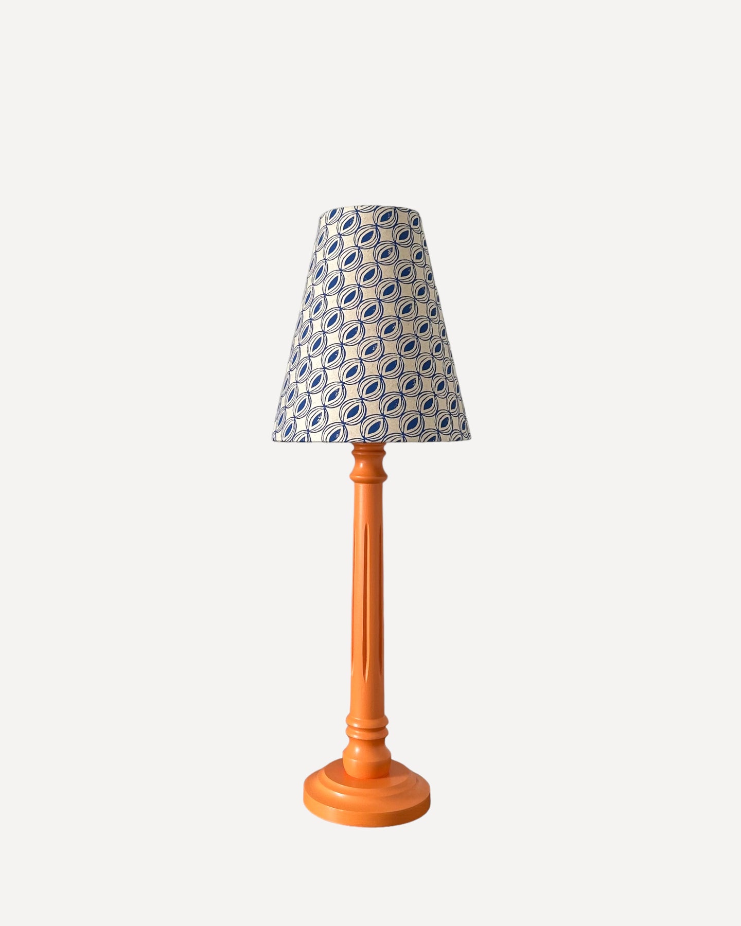 TALL WOOD TABLE LAMP, ORANGE